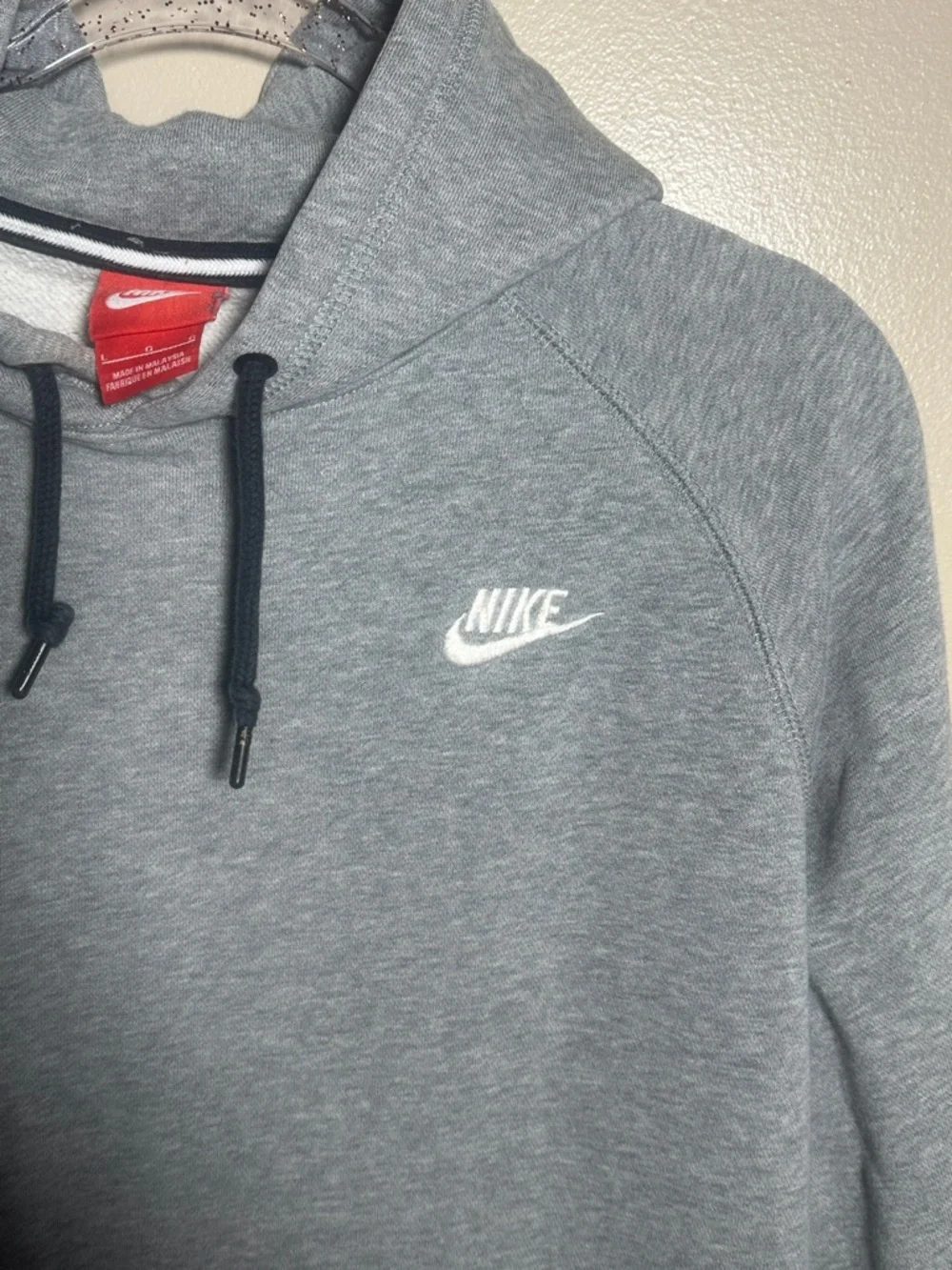 Nike hoodie size